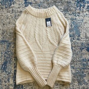 Women’s sweater